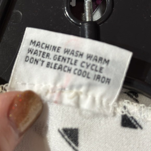 320 // THANK YOU Chiffon Blouse With Ruffle // S - Picture 3 of 3